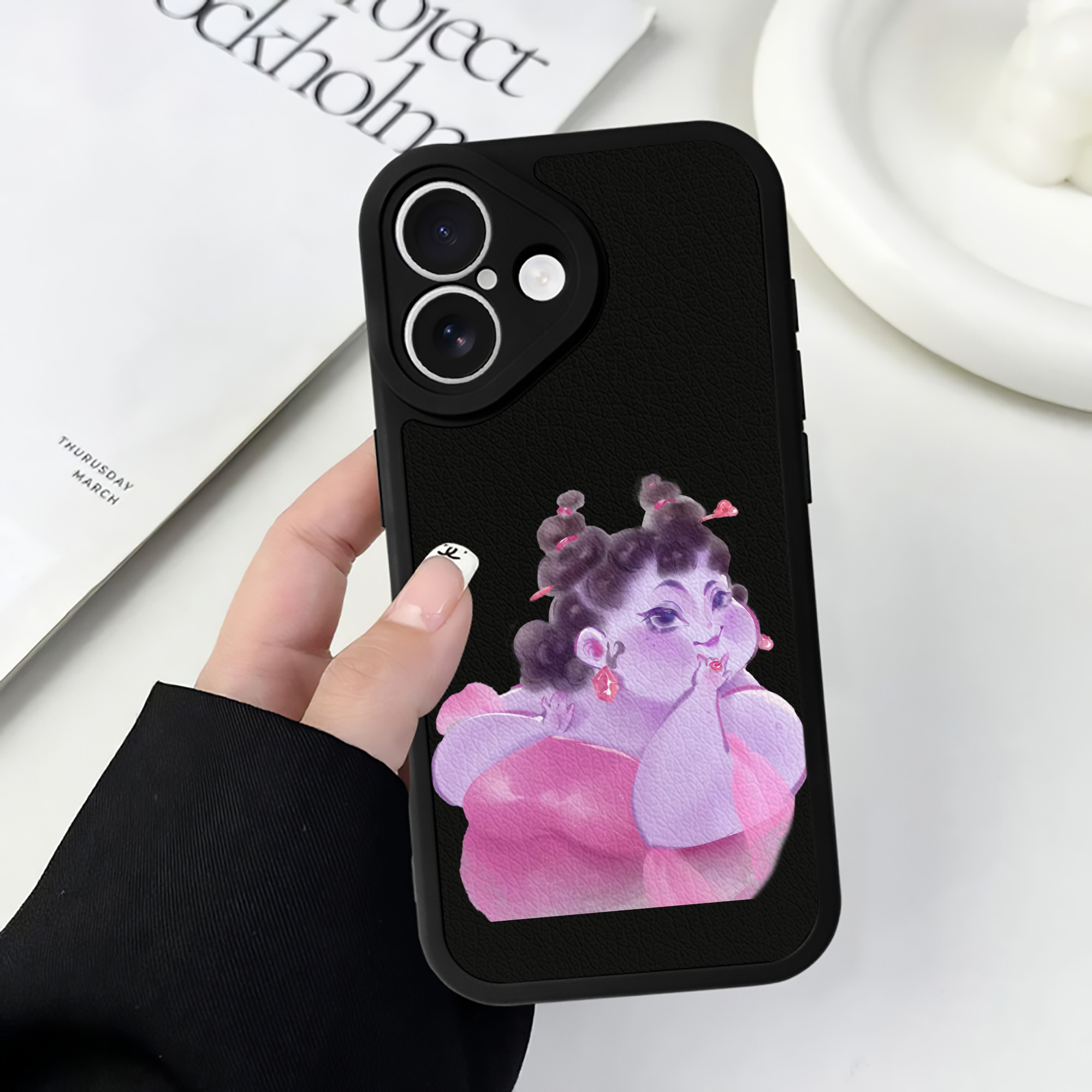 （画像用） Ne Zha 2 ナタ 魔童の大暴れ 【iPhone 16シリーズ対応】シリコンスマホケース（レザー調） 材質：シリコン